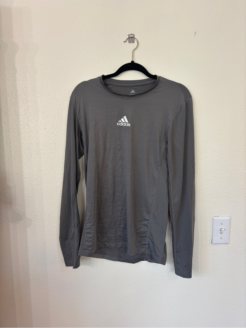 adidas Men’s Long Sleeve Training Tee - Gray